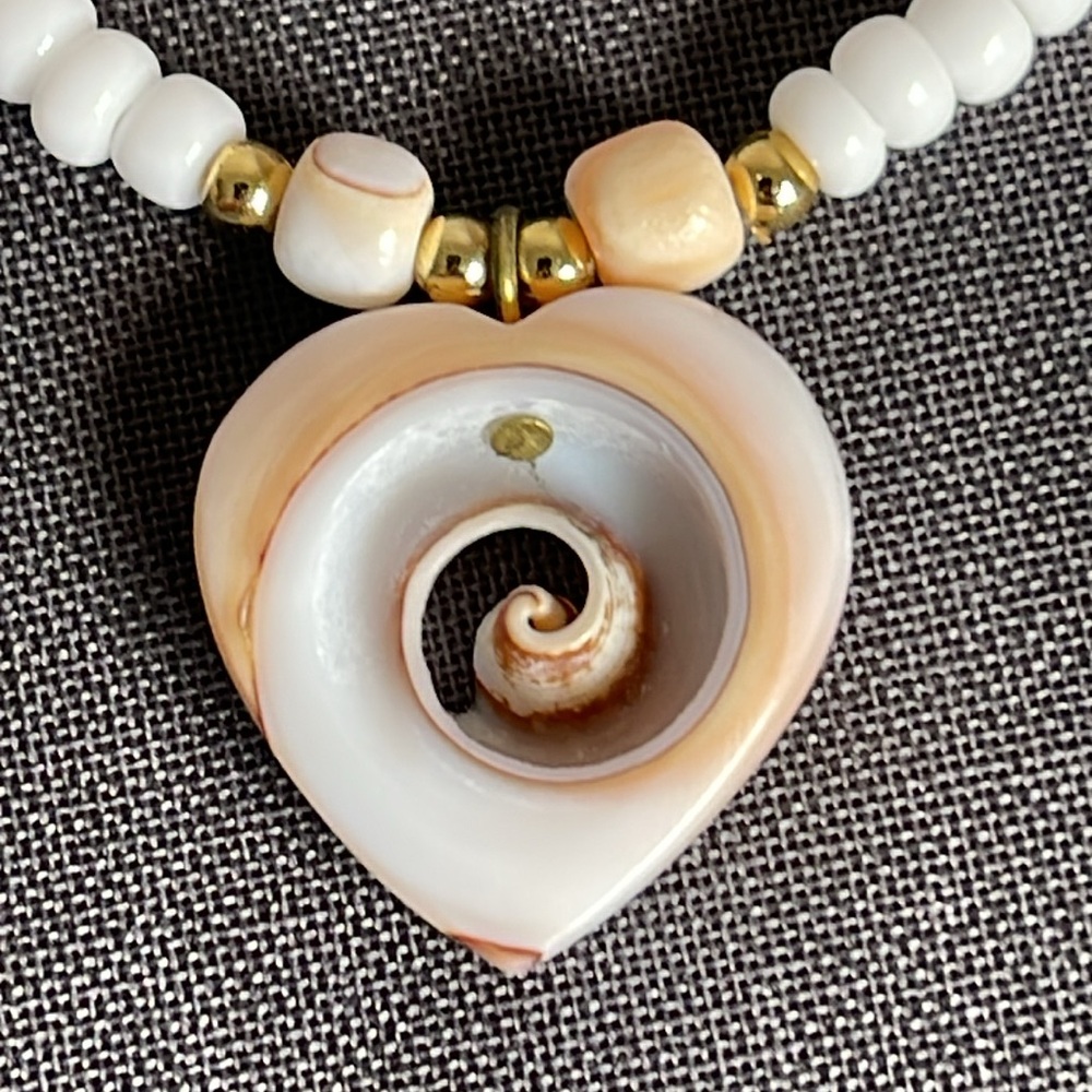 ANKLE BRACELET with ๐ค Seashell & beads - Picture 4 of 8